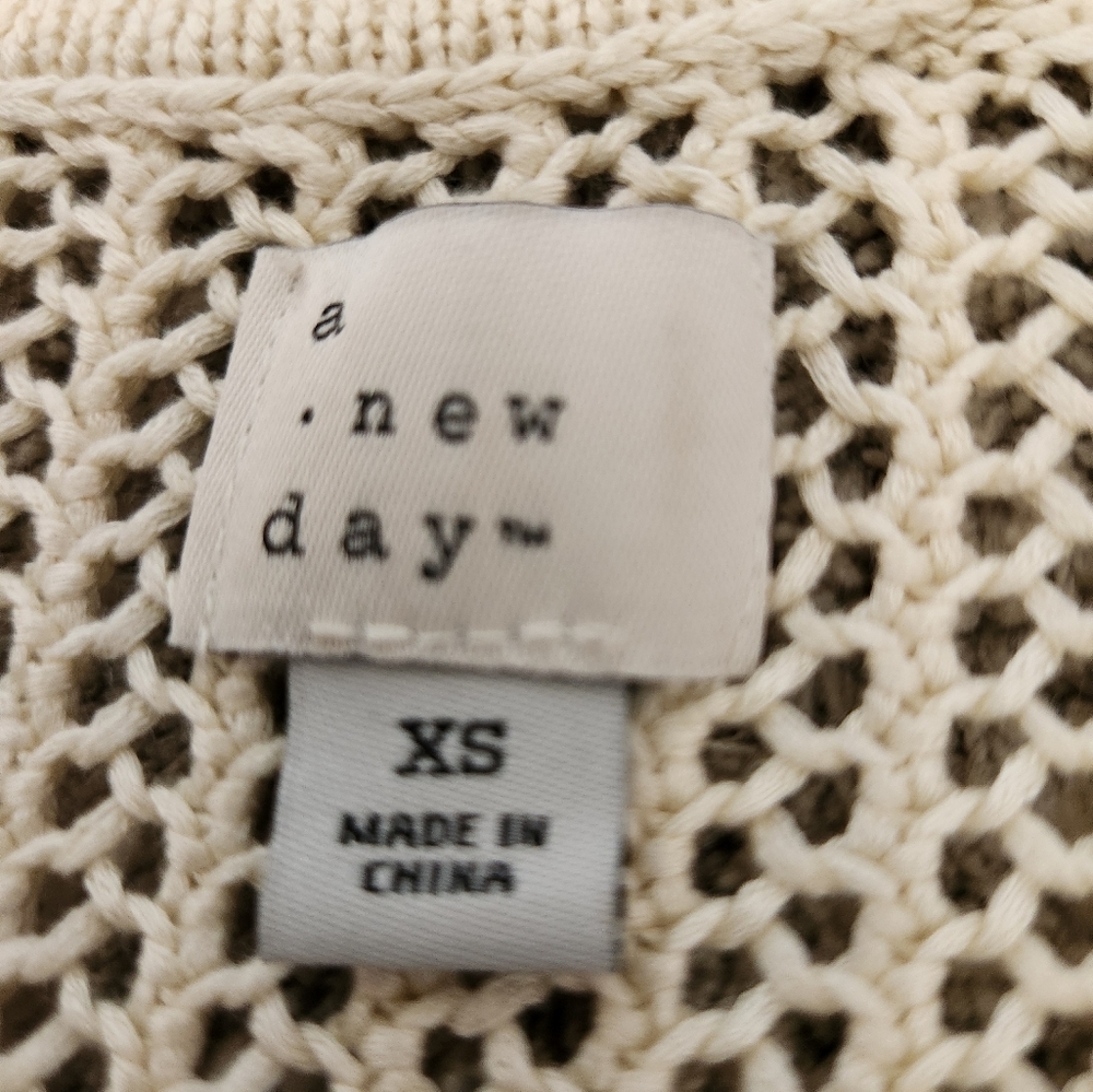 Women's Crewneck Pullover Sweater - A New Day Cream - Picture 7 of 13